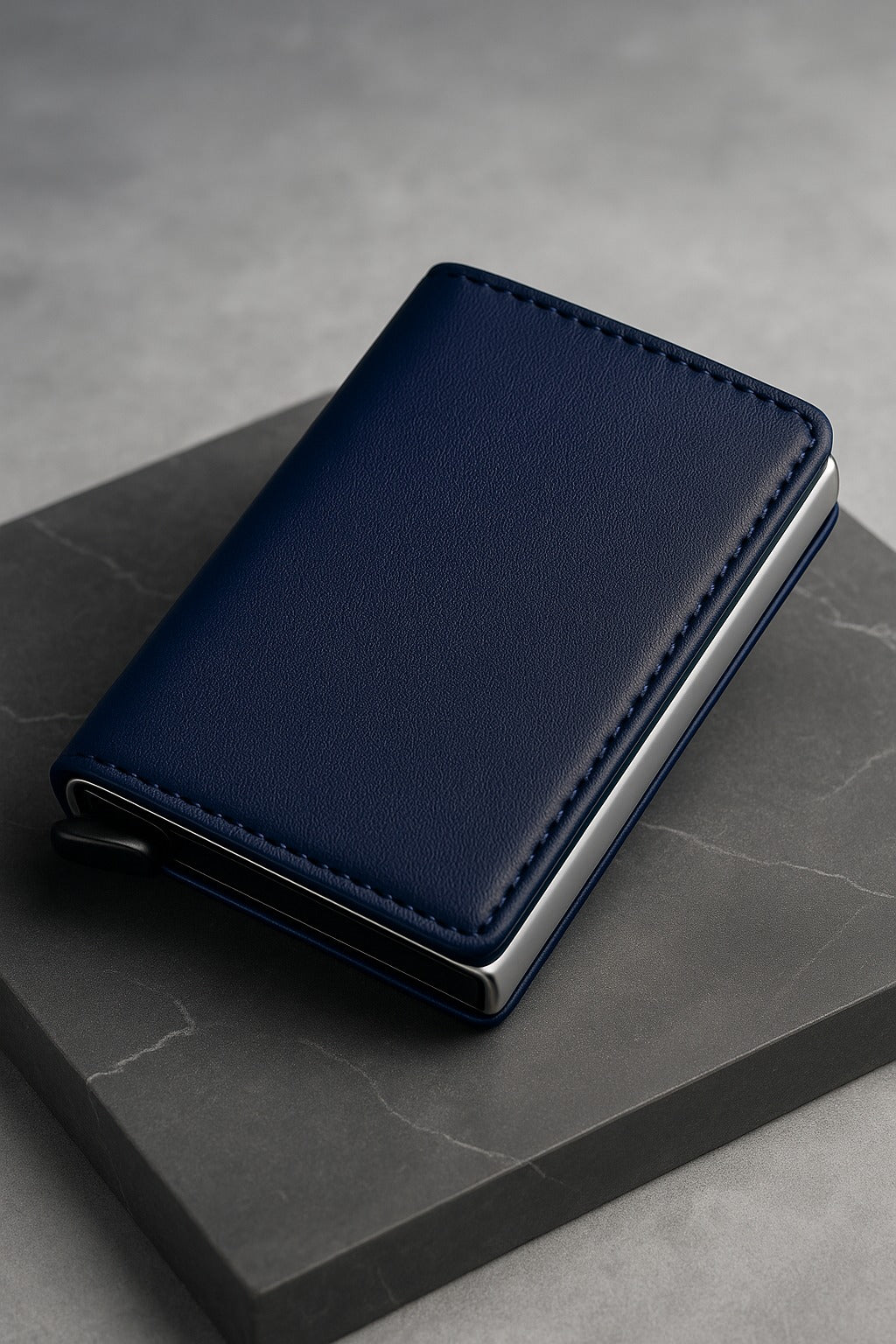 Lune Card Case